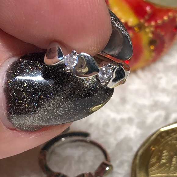 Small dainty hoop heart earrings/huggies-new, never worn - Picture 6 of 7